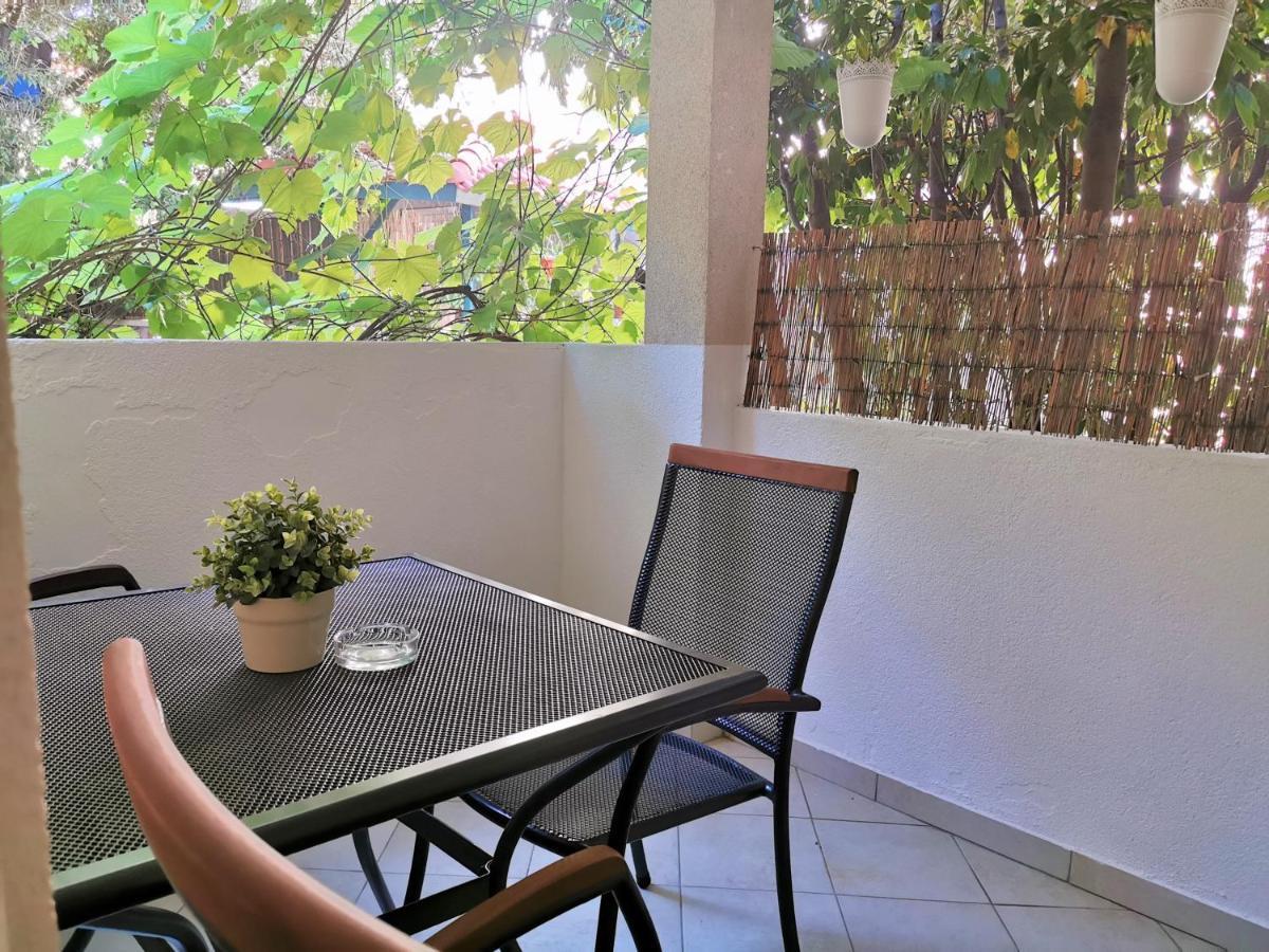 Lenka Apartments I Novalja Eksteriør bilde