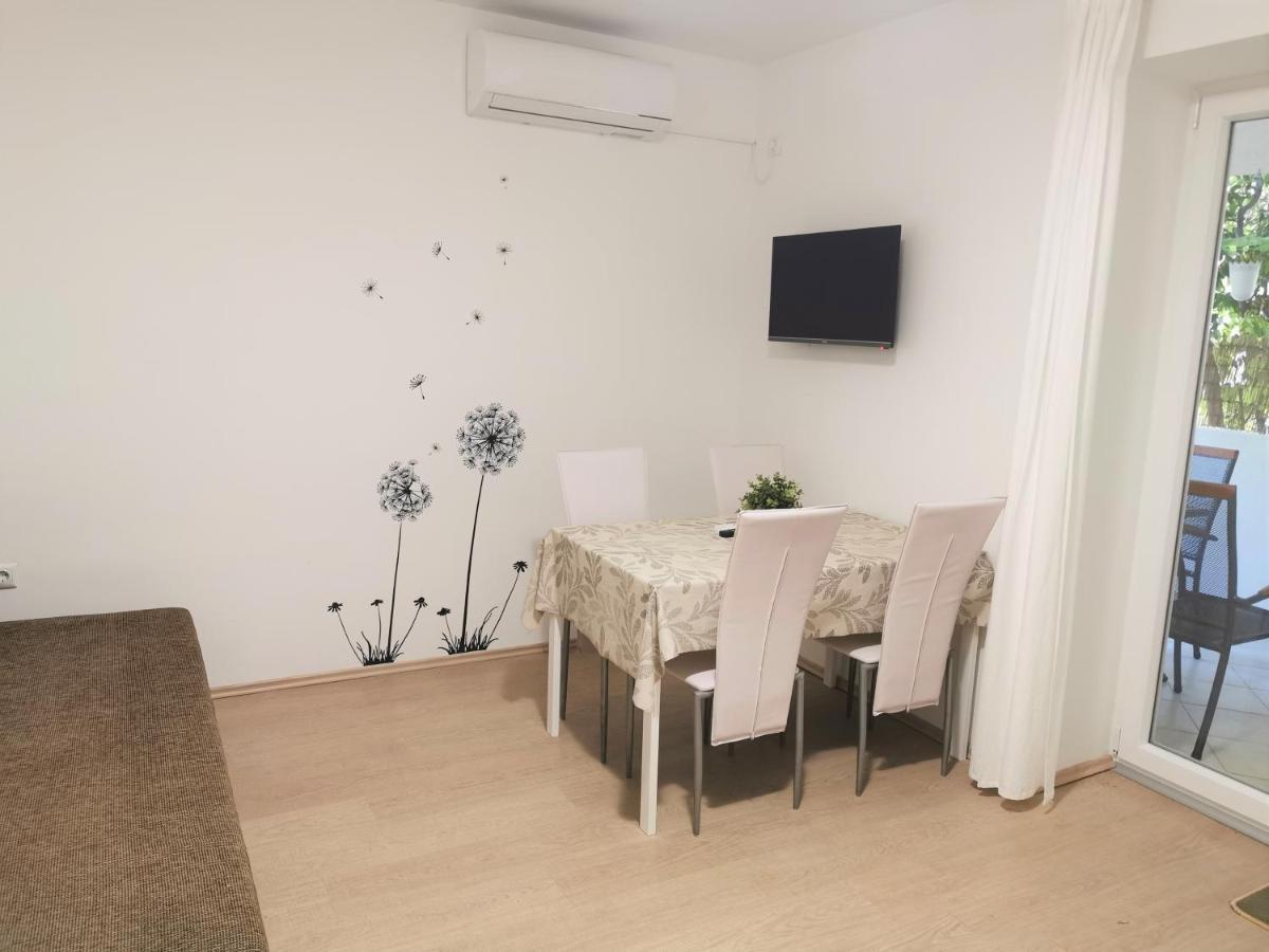 Lenka Apartments I Novalja Eksteriør bilde